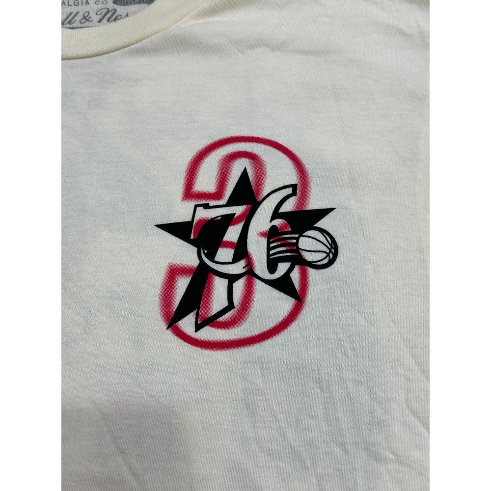 Allen Iverson Philadelphia 76ers T-Shirt Mens Size Small Cream 2001 Finals NWOT - Picture 3 of 9